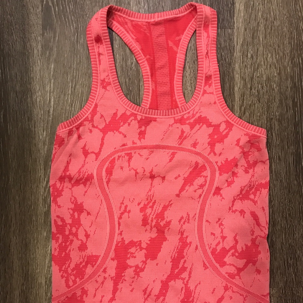 Lululemon red tank top